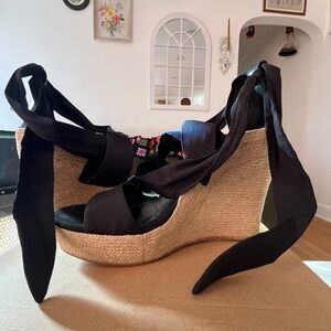 Uggs Lace Up Sandals